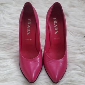 WOMENS PRADA PINK LEATHER PUMPS